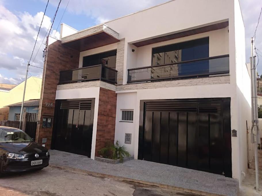 Casa Unica E Moderna Centro Βίλα Poços de Caldas Εξωτερικό φωτογραφία