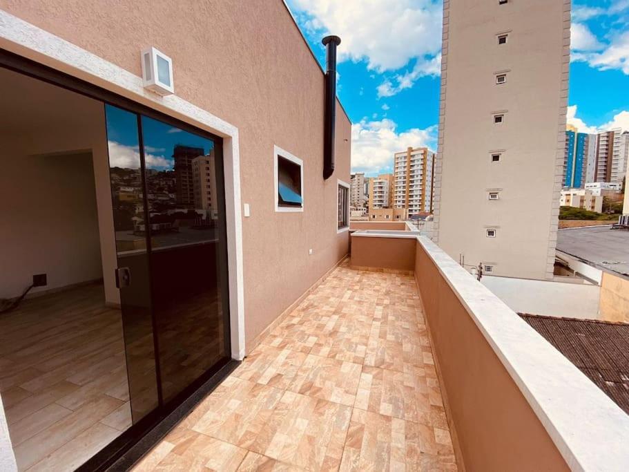 Casa Unica E Moderna Centro Βίλα Poços de Caldas Εξωτερικό φωτογραφία